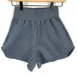 Everlane Organic Cotton Quilted Shorts Blue Gray Size XXS NWOT